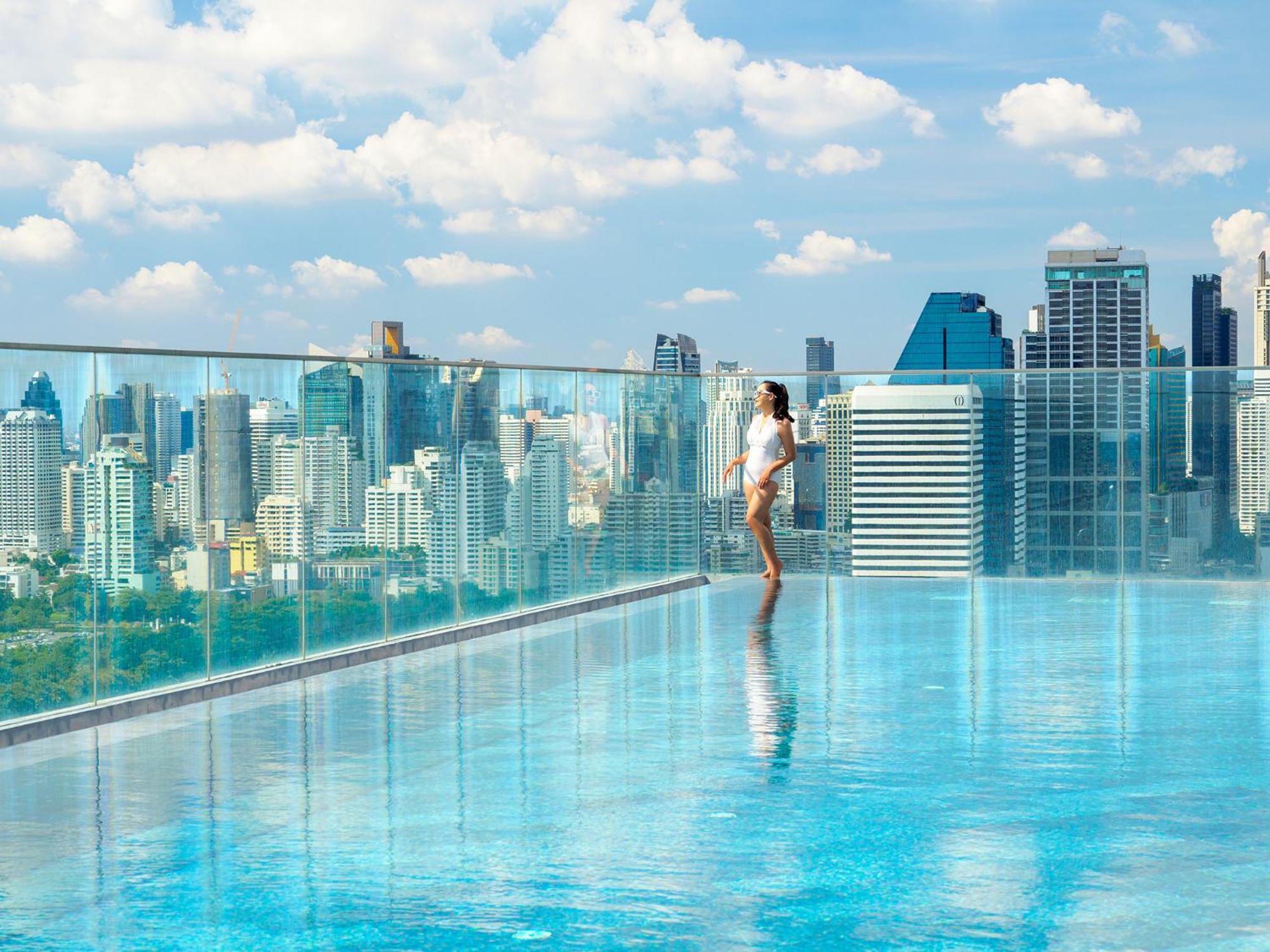 Wyndham Bangkok Queen Convention Centre Exterior photo